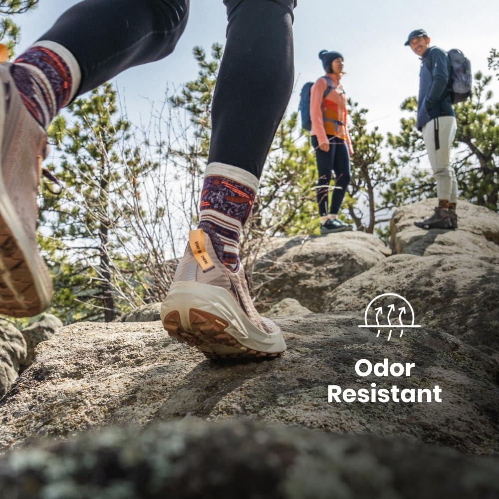 imageSmartwool Womens Run Zero Cushion Low Ankle SocksSerene Blue