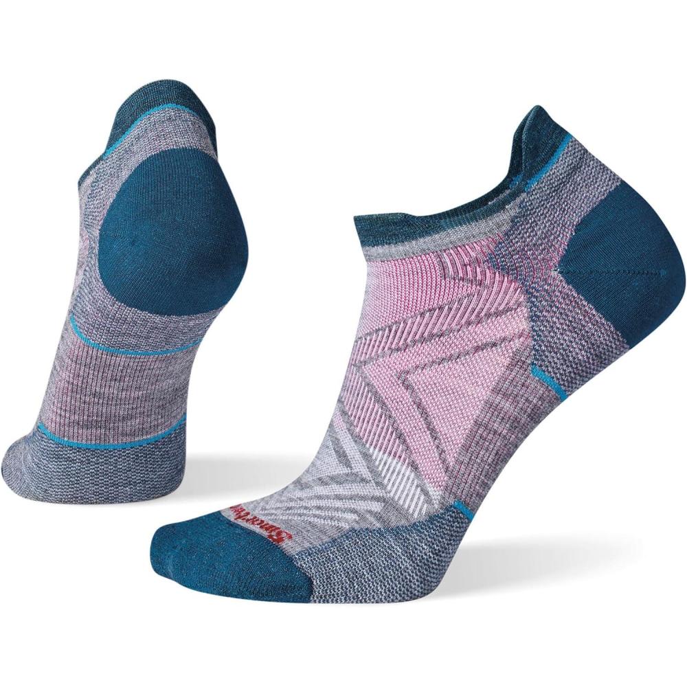 imageSmartwool Womens Run Zero Cushion Low Ankle SocksMedium Gray